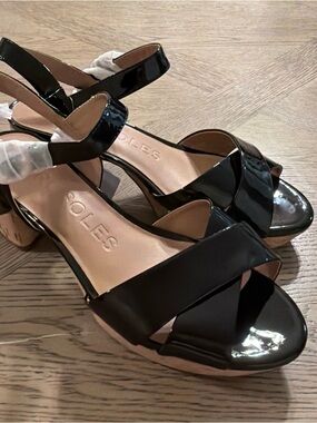 Aerosoles Cosmos Sandals Womens Size 10  Black Leather Platform Block Heel Shoes